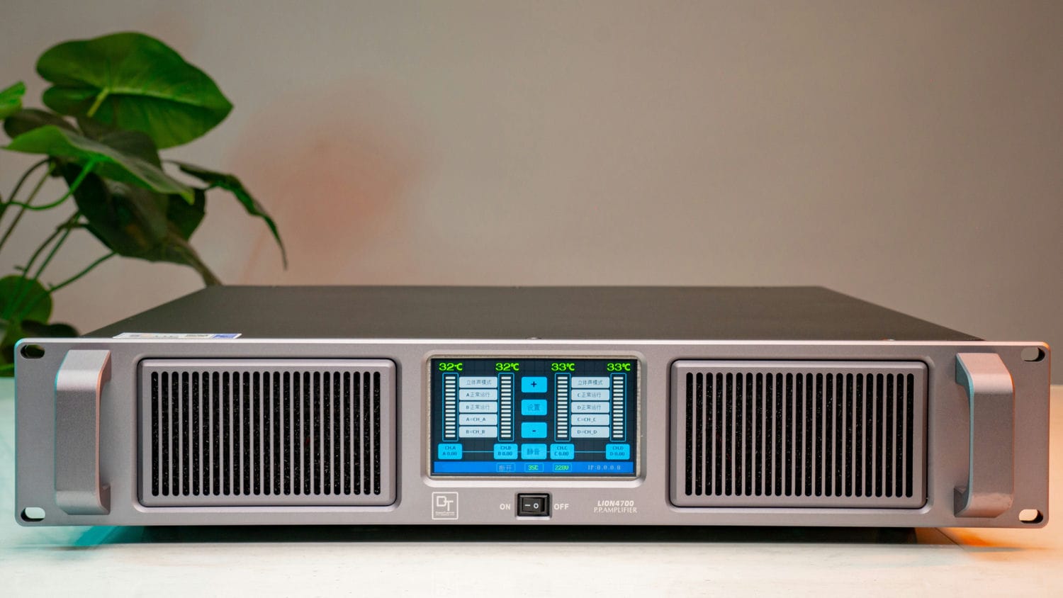 banner-ttp-dt-lion4700-7