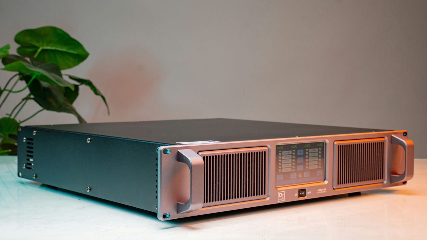 banner-ttp-dt-lion4700-8